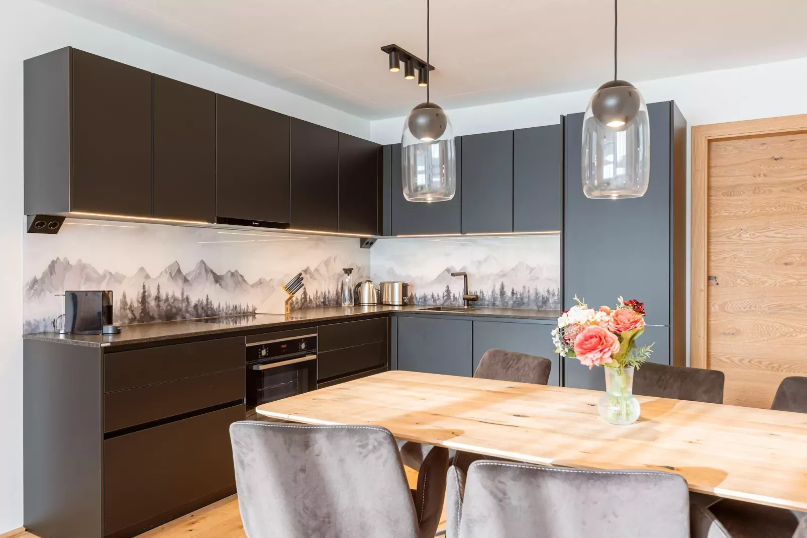 Fiss Suites 6-Eetkamer