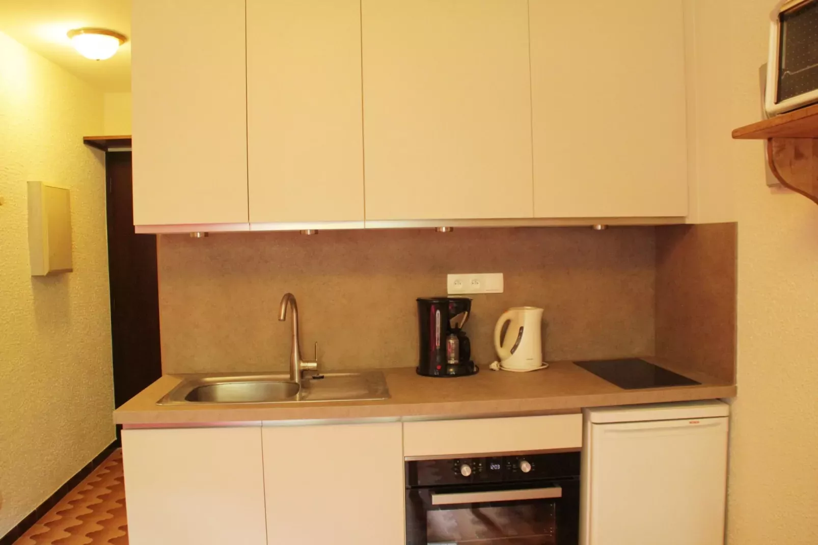 Mont de Grange MGB141 NATURE & ESCAPE 2 pers.-Keuken