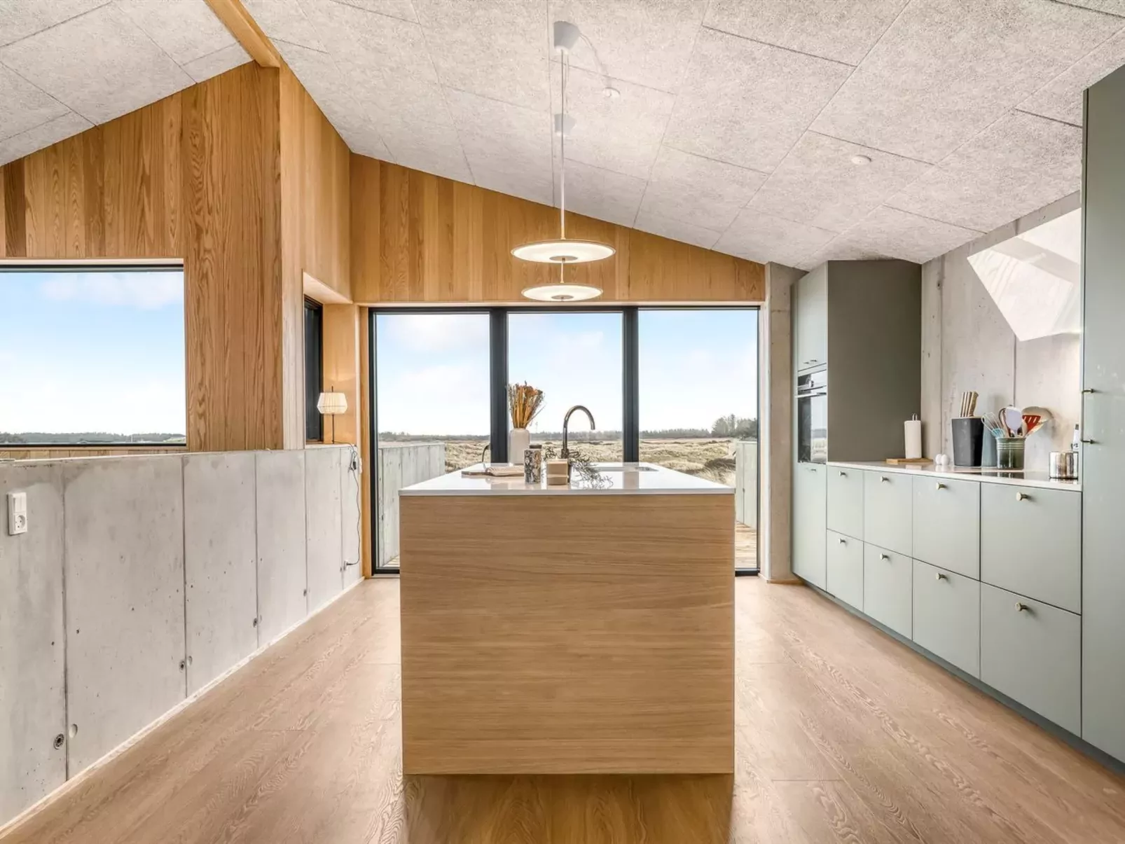 "Tamina" - 50m from the sea-Binnen
