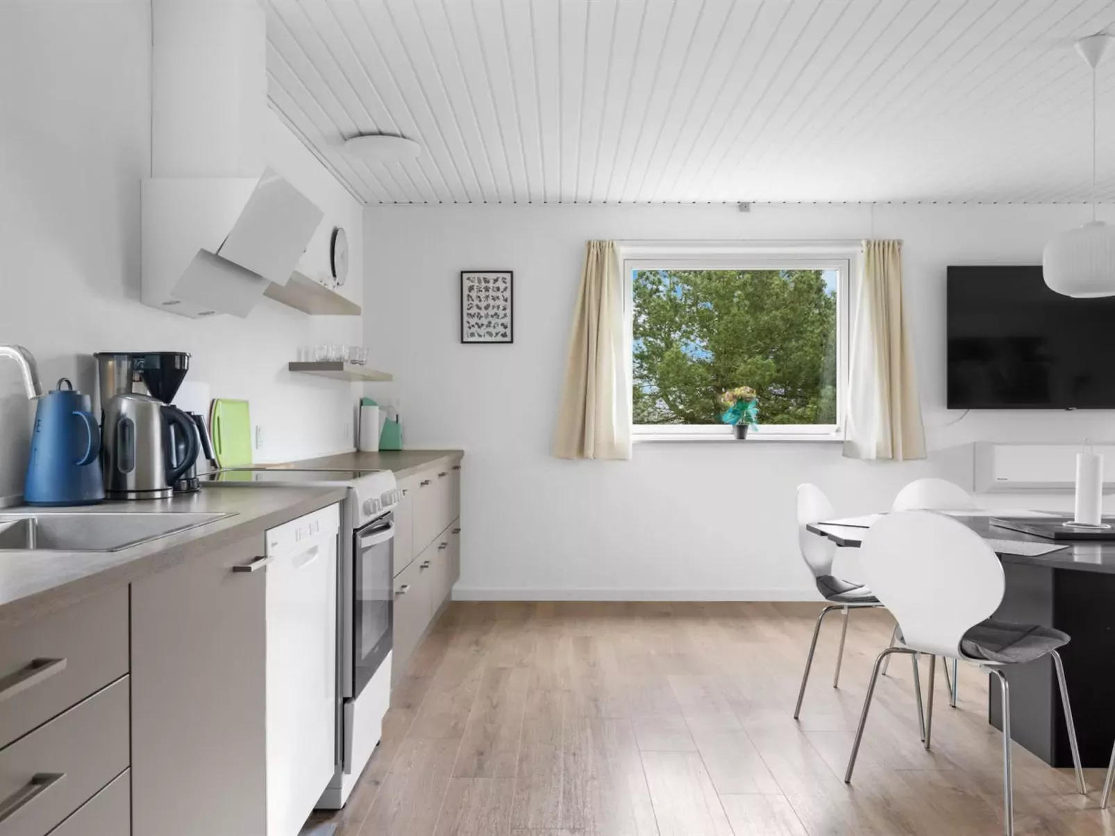 "Gise" - 2.8km from the sea-Buiten