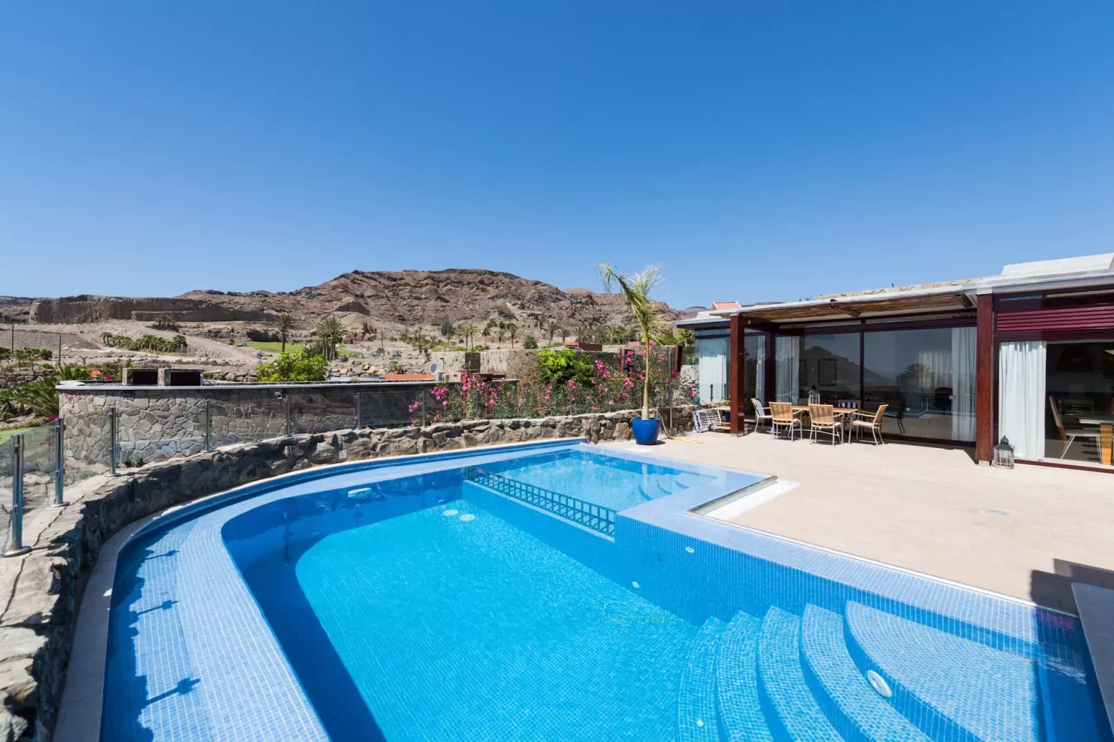 Casa Oceano-Buitenkant zomer
