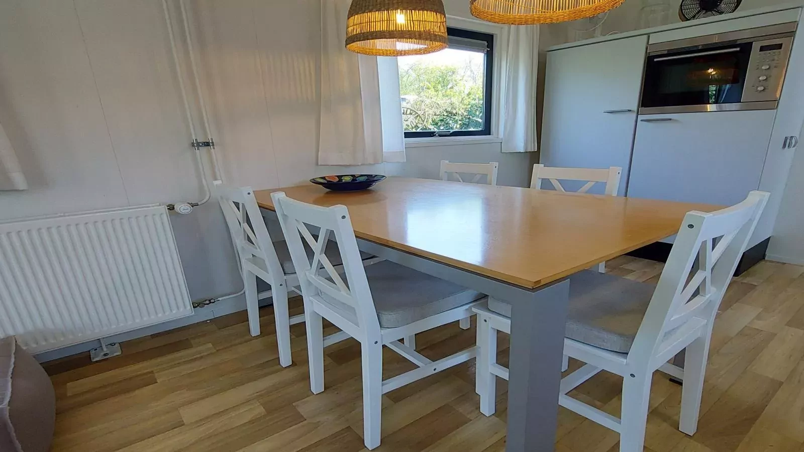 Chalet Sea Birds-Eetkamer