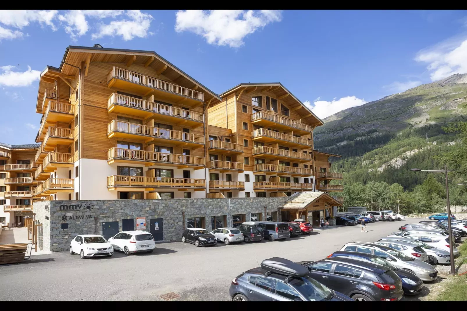 TIGNES_S6L-Buitenkant zomer