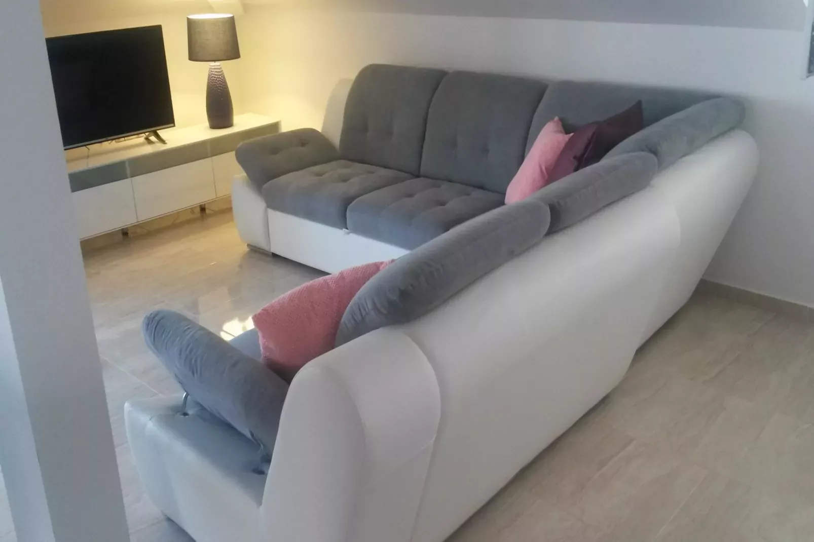 Apartments Gojevic - two bedroom apartment A1-Woonkamer