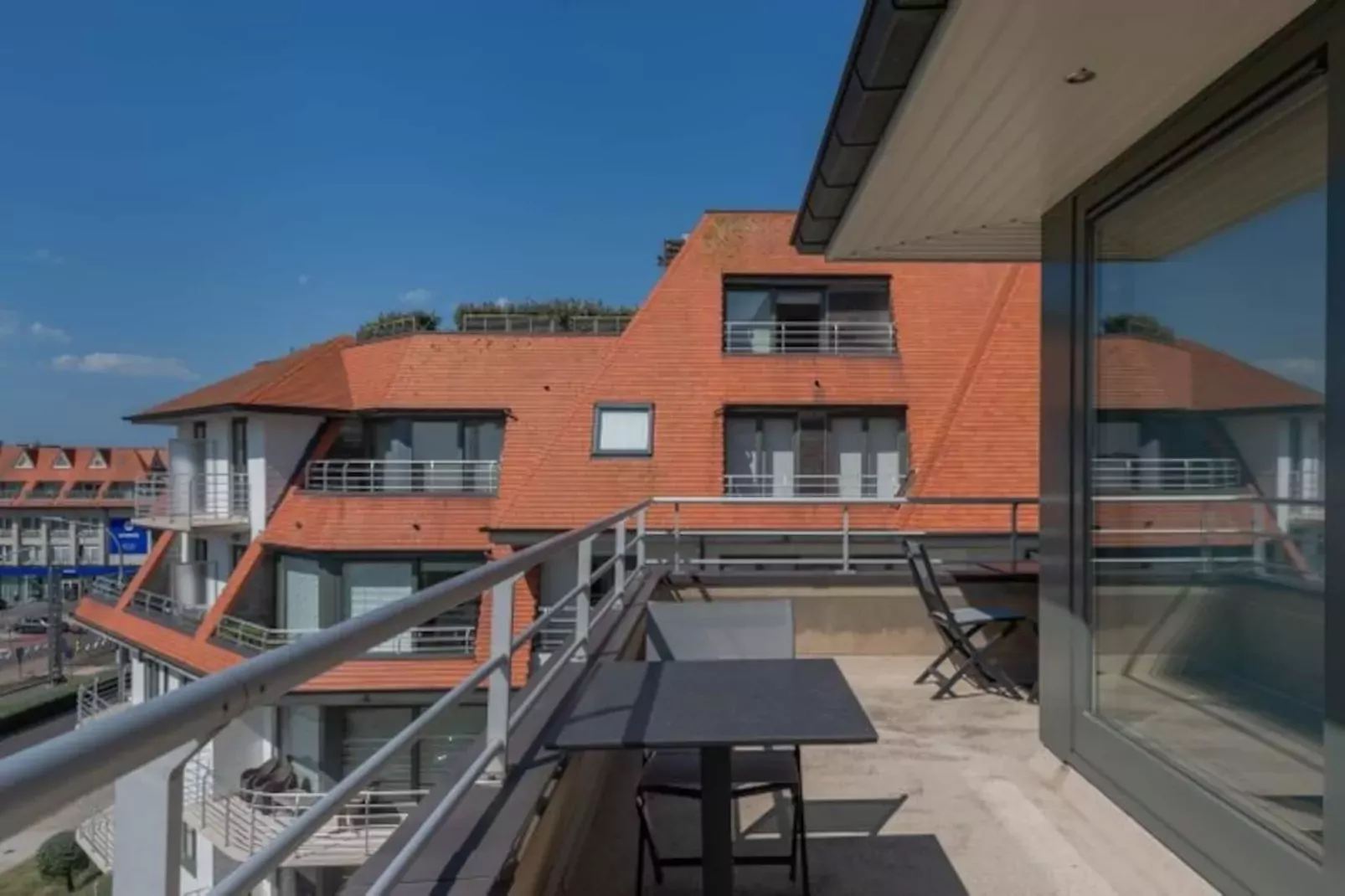 ZONNEHAVEN II-Terrasbalkon