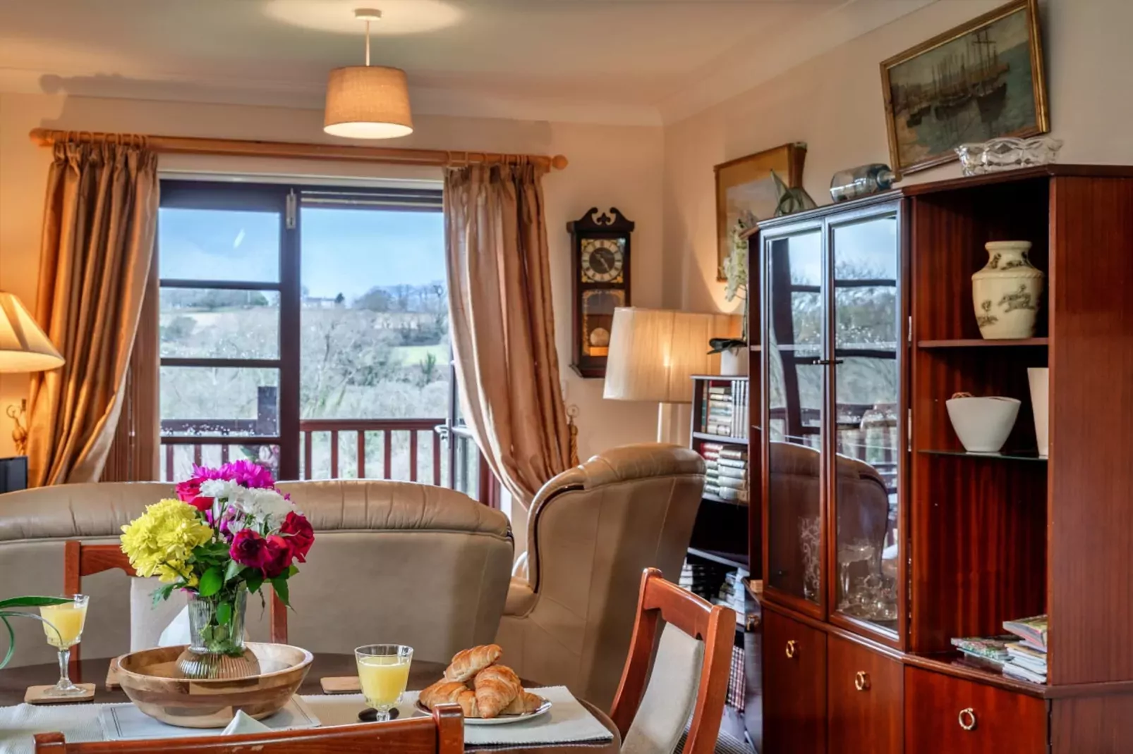 Orchard View-Woonkamer