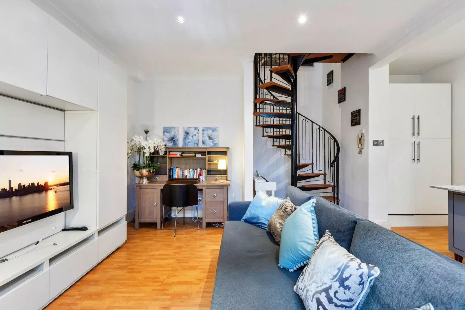 The Victoria Suite-Woonkamer