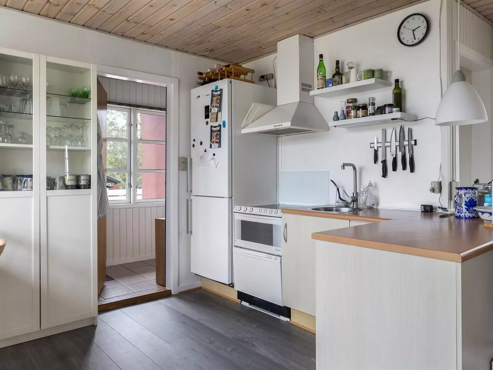 "Kaare" - 250m from the sea-Binnen
