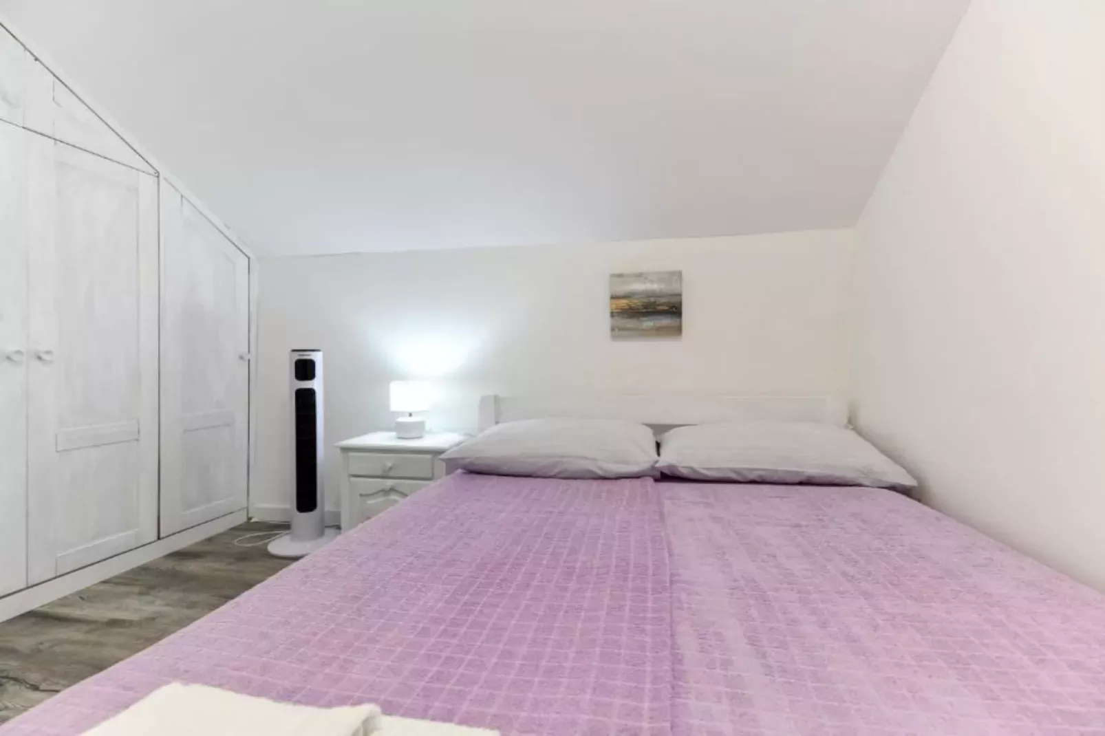 Four Bedroom Villa With Hot Tub-Slaapkamer