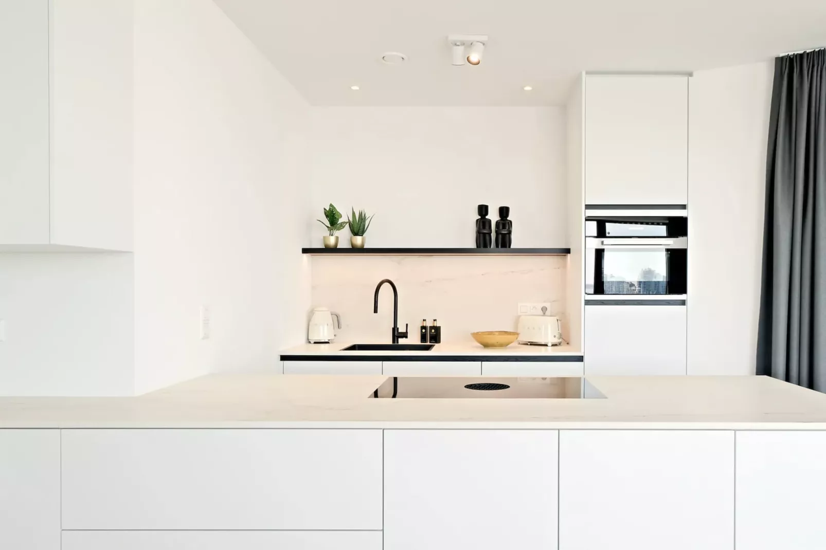 Breskens Apartments & Penthouses 11-Keuken