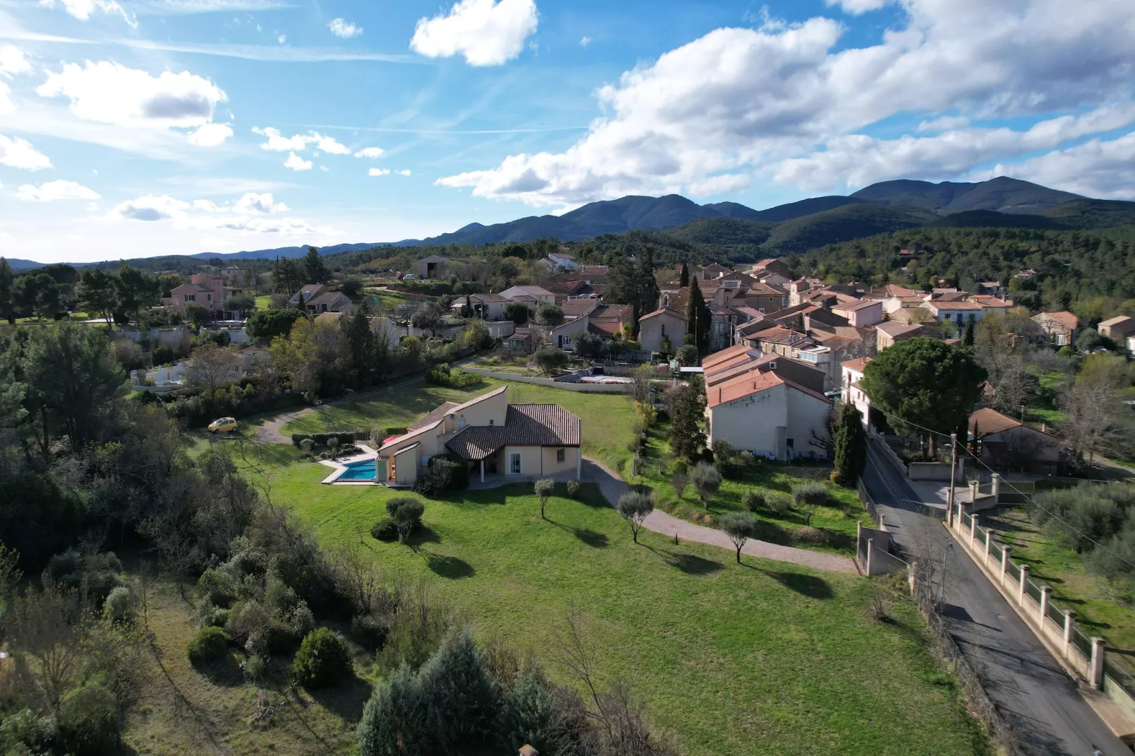 Villa Le Midi-Buitenkant zomer