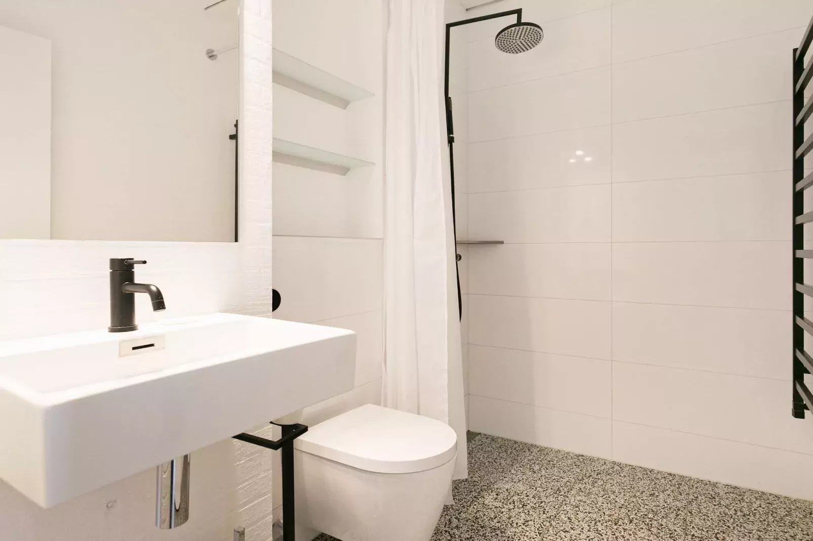 2 room w/seaview,renovated-Binnen