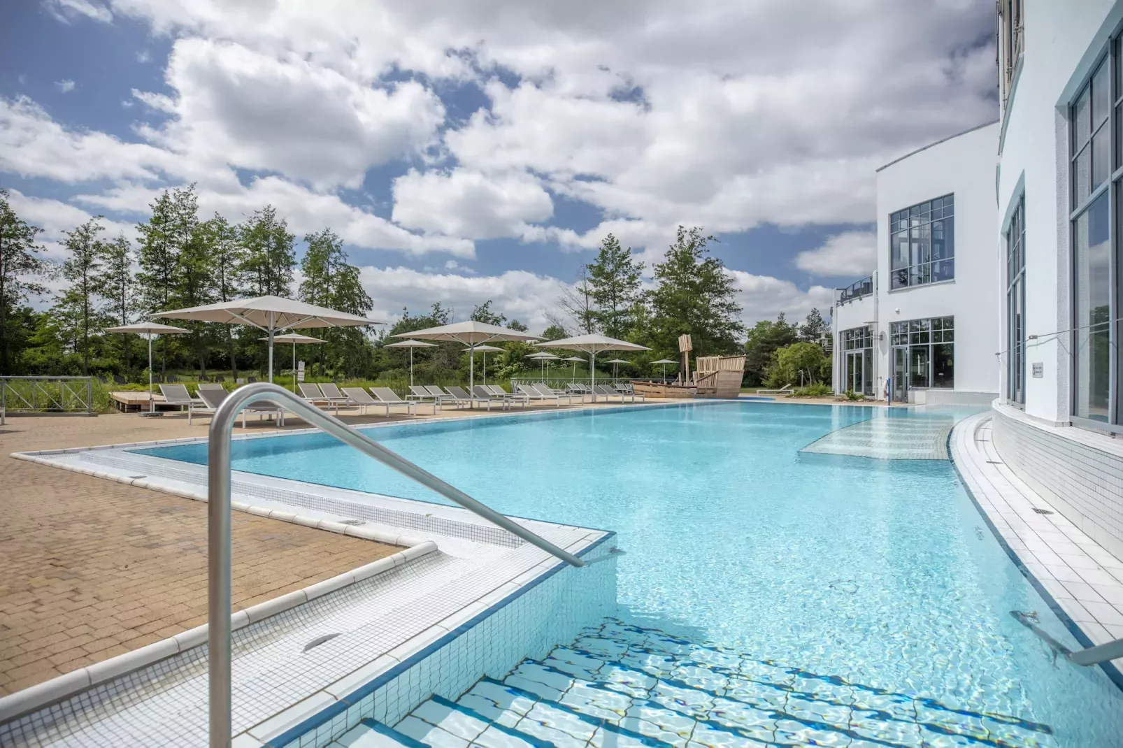 BEECH Resort Fleesensee in Göhren-Lebbin-Zwembad