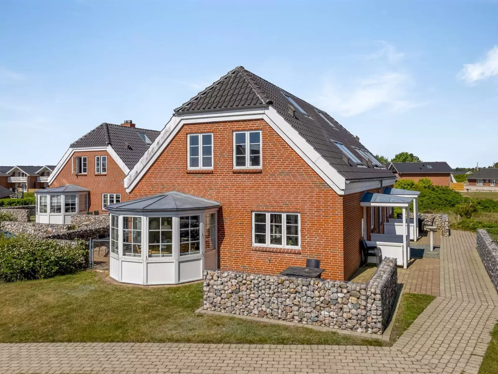 "Joonas" - 100m from the sea-Buiten