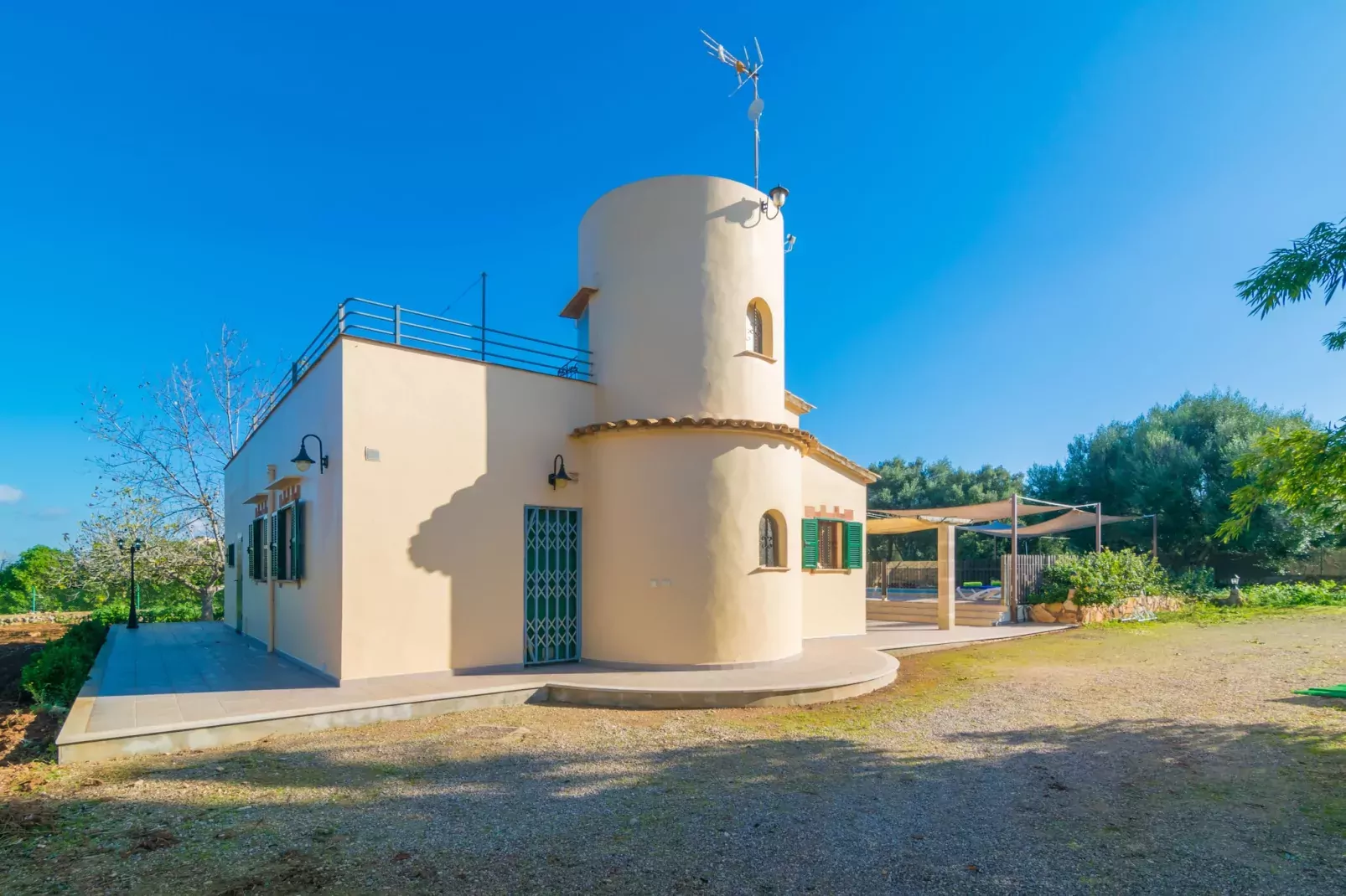 Sa Tanqueta De Ses Roques-Buitenkant zomer