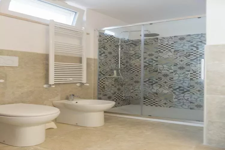 Villa dei Monti in Cisternino-Badkamer