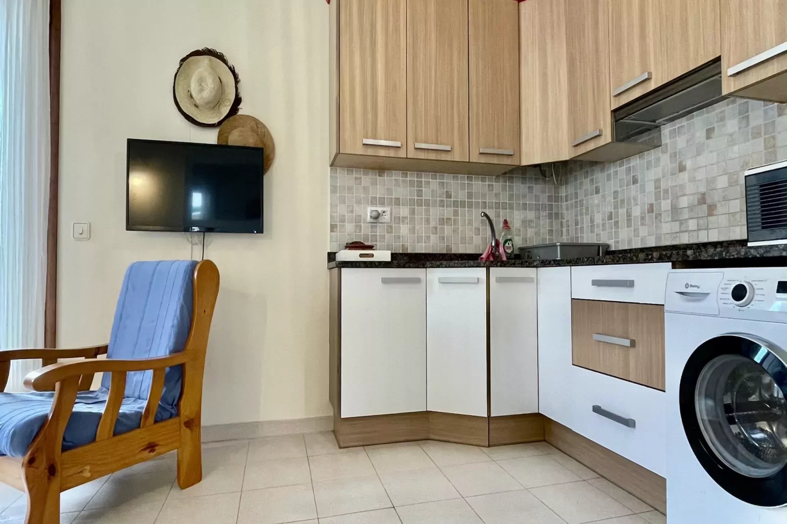 CALA MONTGO 25-Keuken