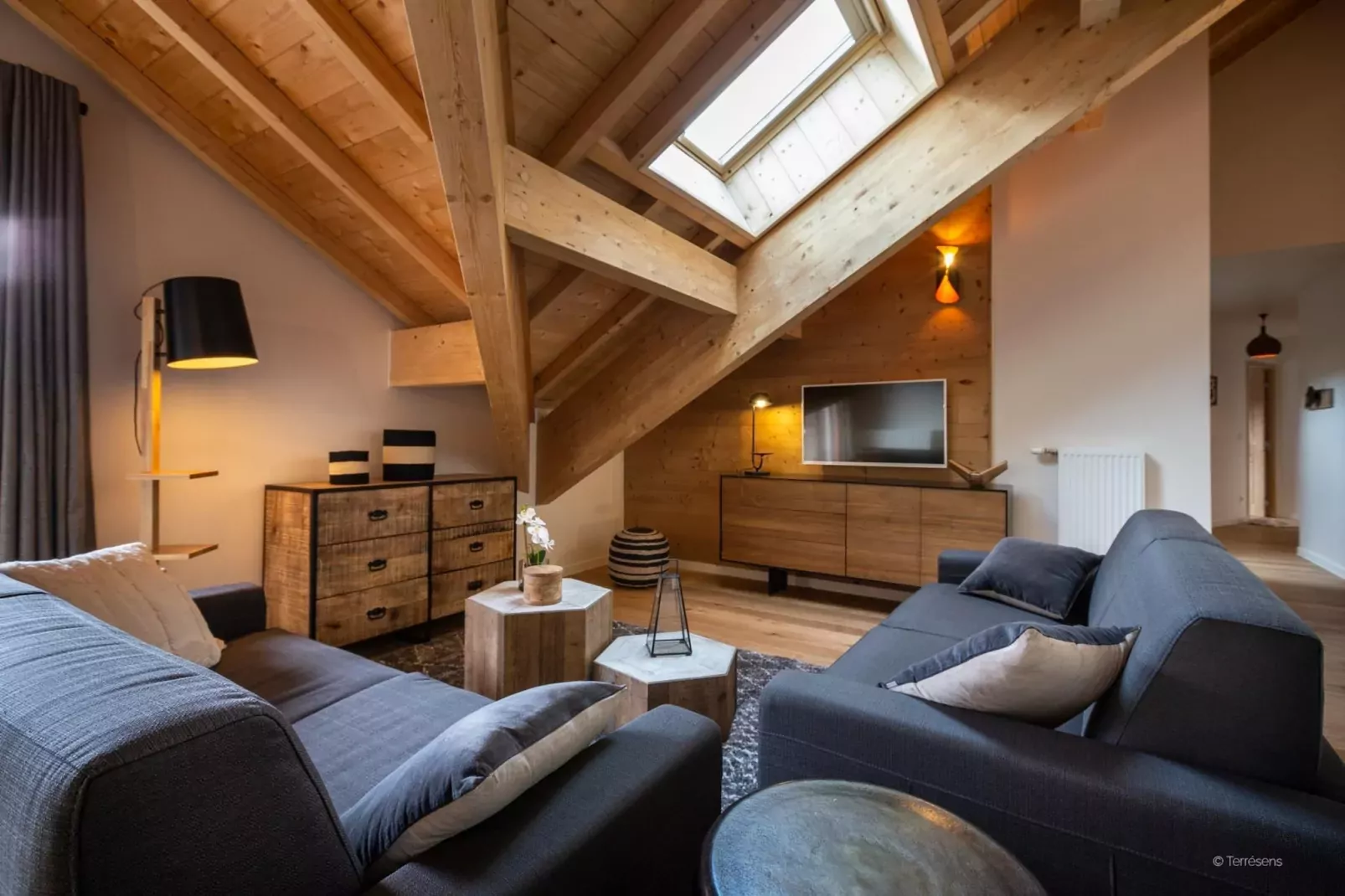 VAUJANY Le Saphir-A38S-Woonkamer