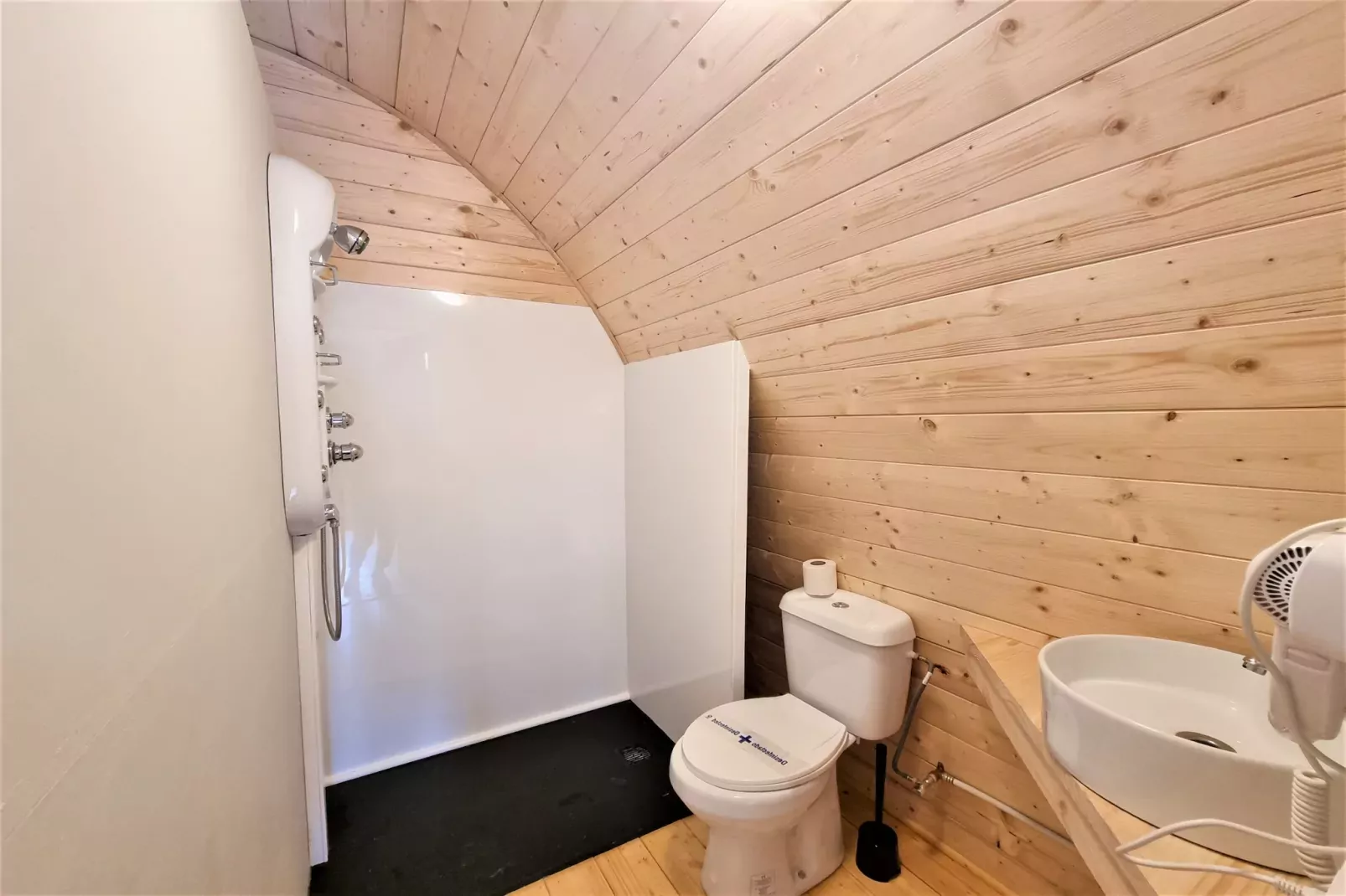 Nomad Paraiso-Badkamer