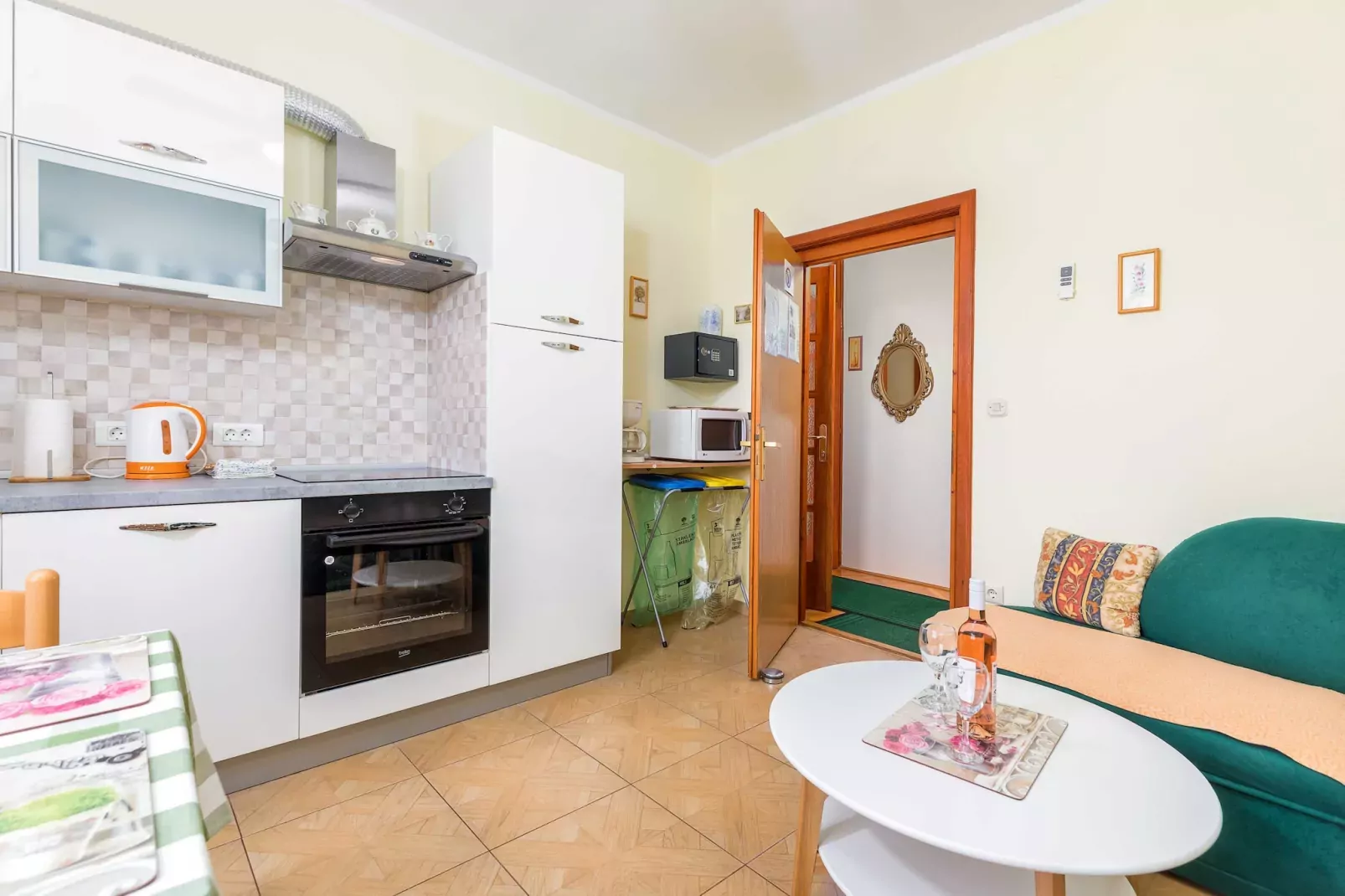 Villa Nada - A1+S2-Woonkamer