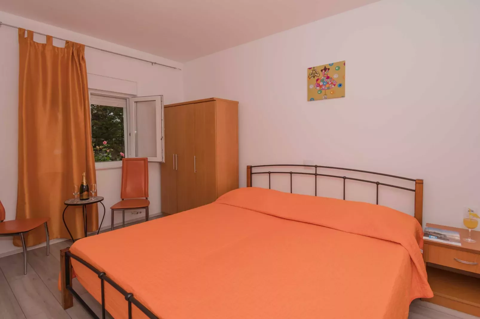 Apartment Lavanda - Four Bedroom Apartment with Hot tub and Terrace-Slaapkamer