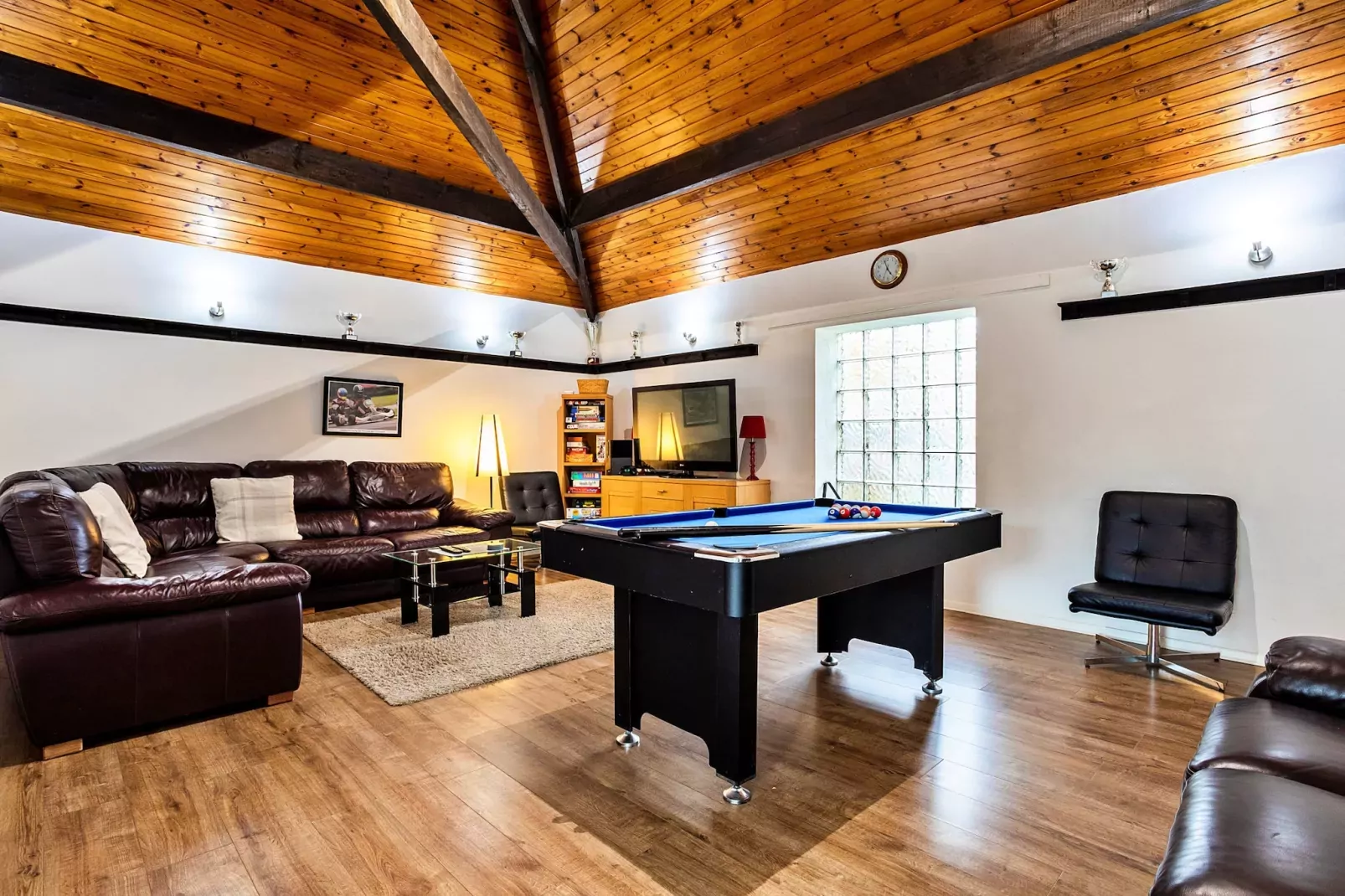 Woodstock Lodge-Woonkamer