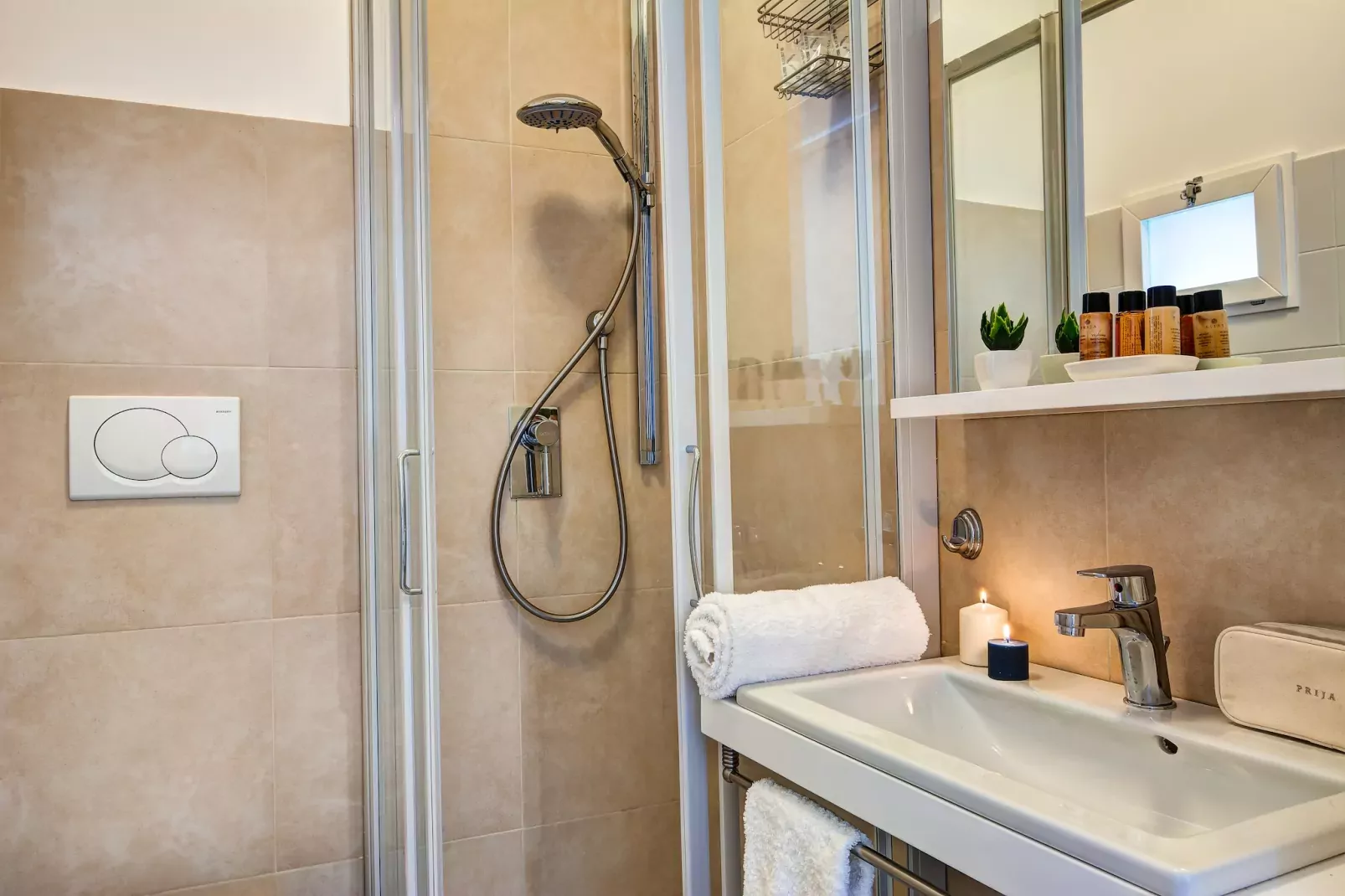 Il Balconcino-Badkamer