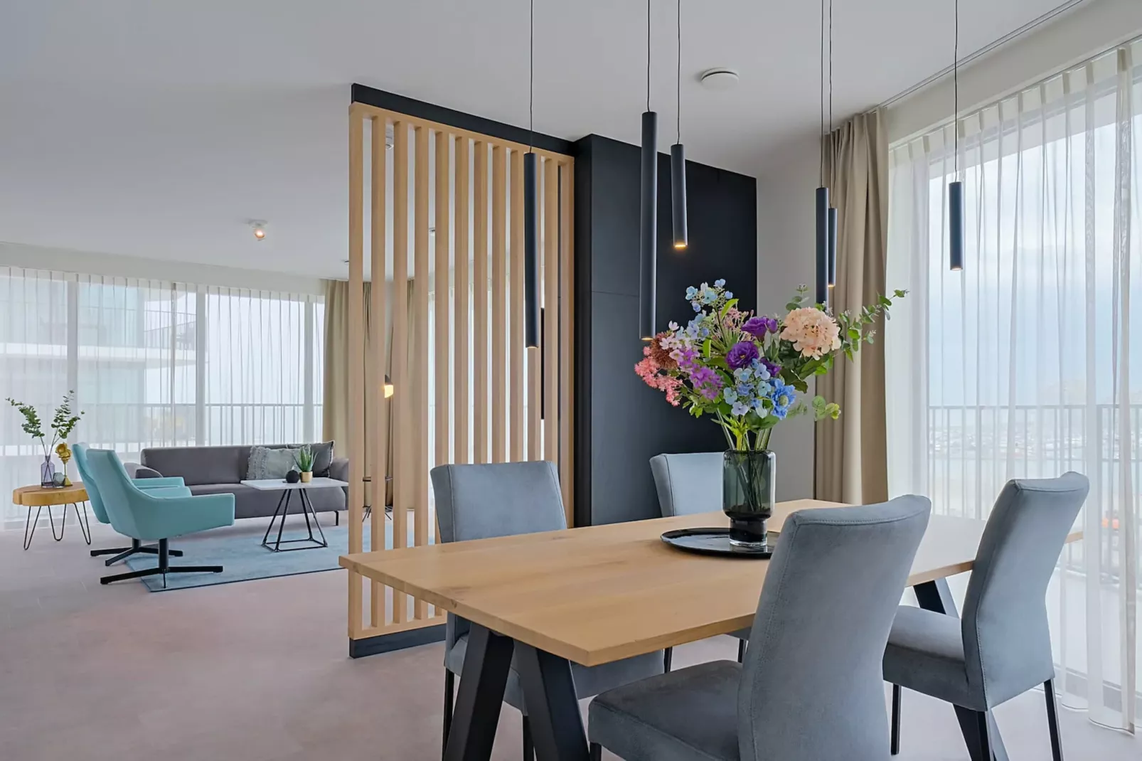 Breskens Apartments & Penthouses 10-Eetkamer