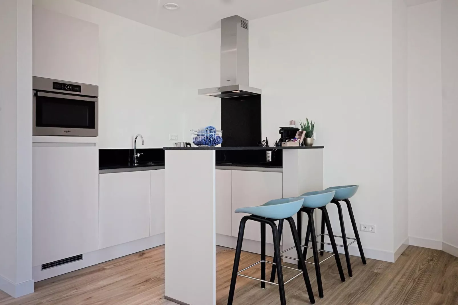Breskens Apartments & Penthouses 5-Buitenkant zomer