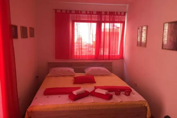 Apartments Kalajzic- One-Bedroom Apartment with Terrace (ST)-Slaapkamer
