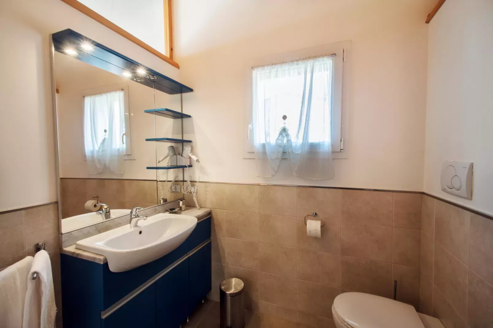 Residence Nautic Resort San Carlo Gargnano-casa san carlo-Badkamer