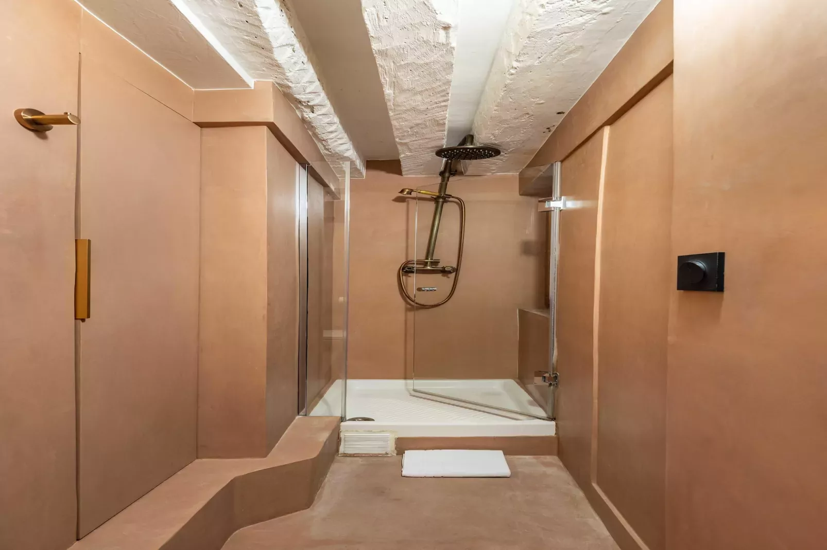 EC-14-ROUSSEAU-G-Badkamer
