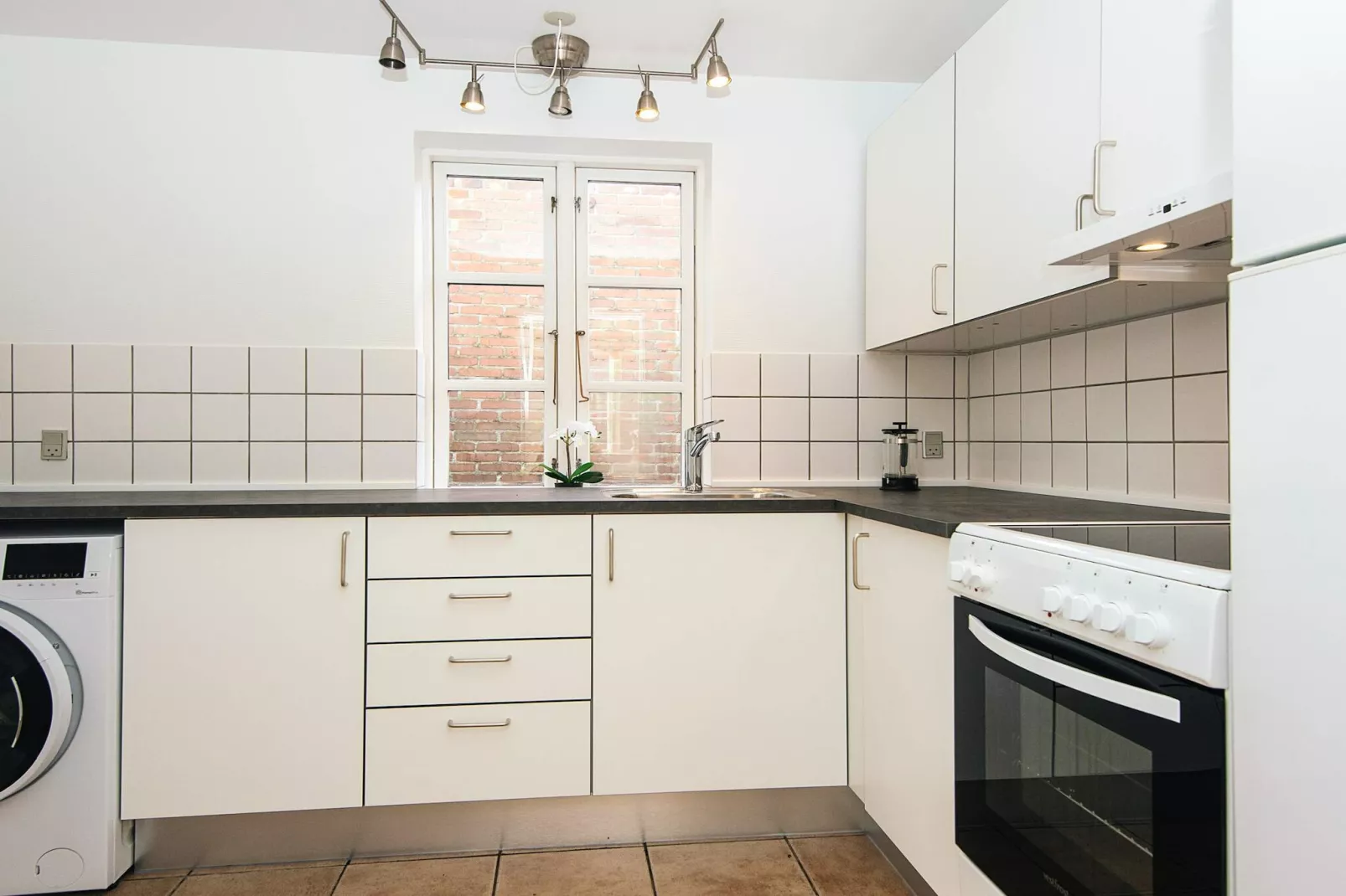 Appartement, 250m van de kust-Binnen