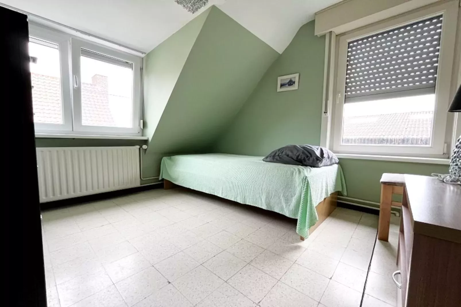 RINGLAAN 104 WONING-Slaapkamer