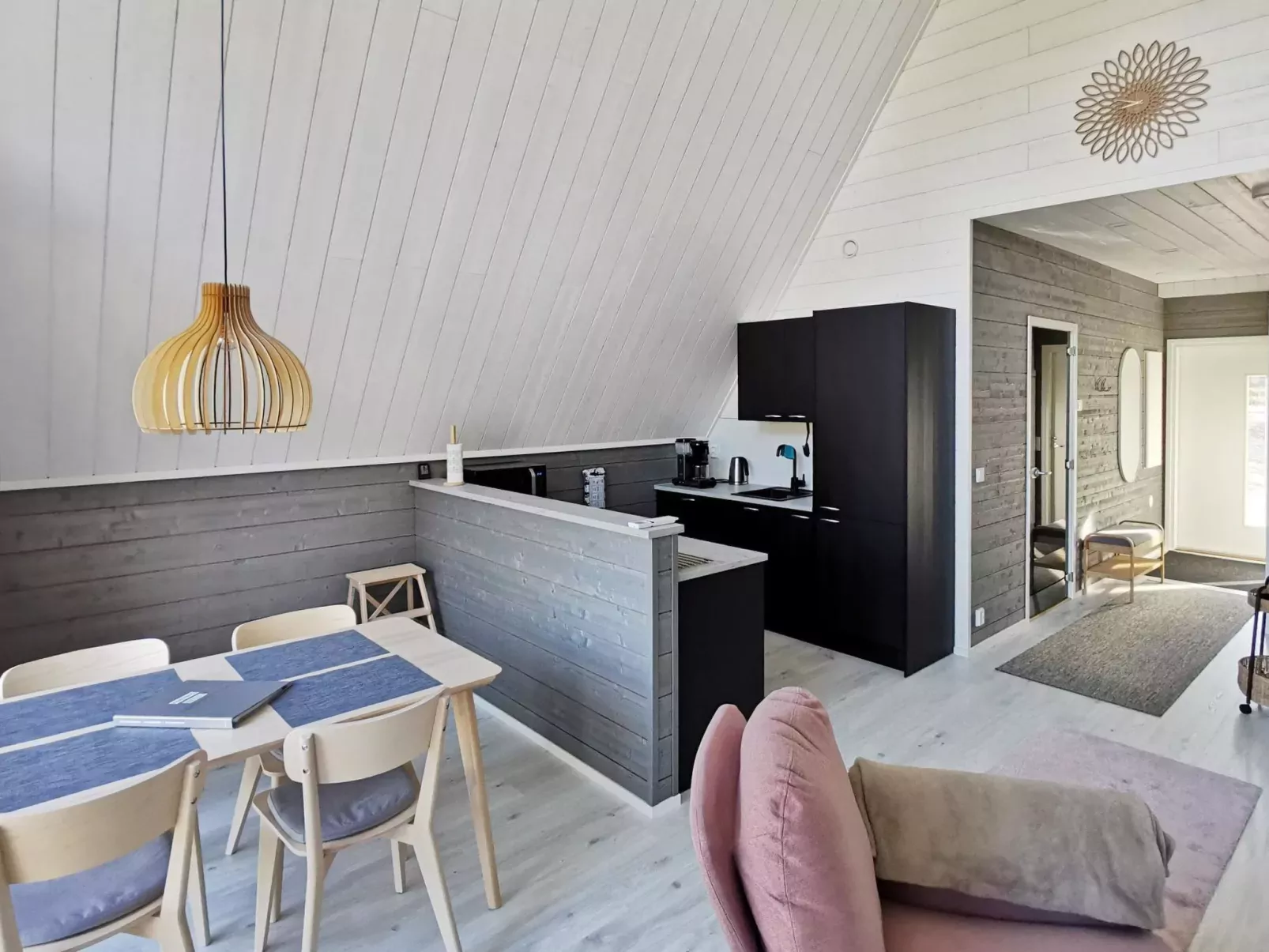 Kota villa c-Binnen