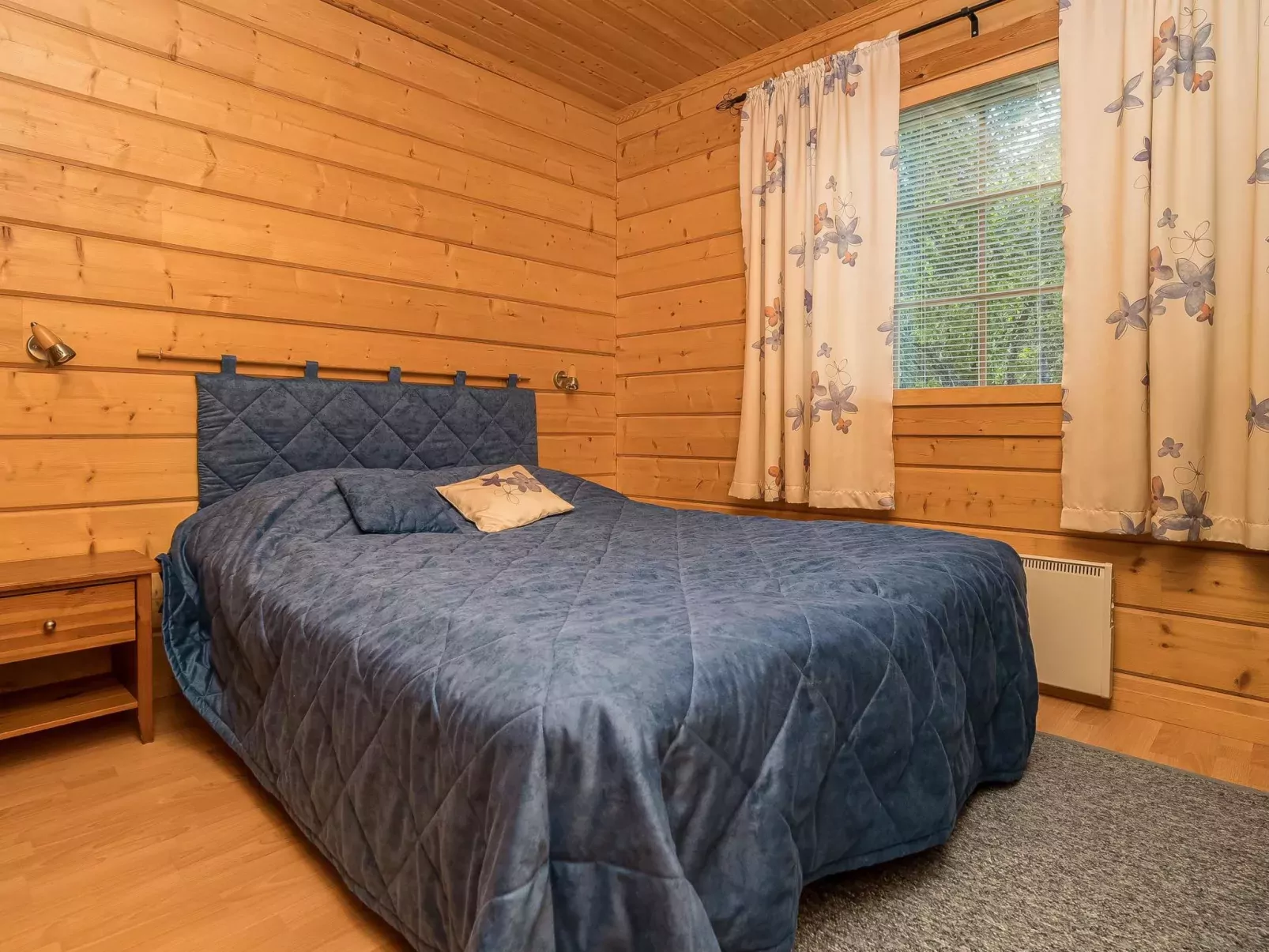 Kinostupa 2a (18)-Binnen