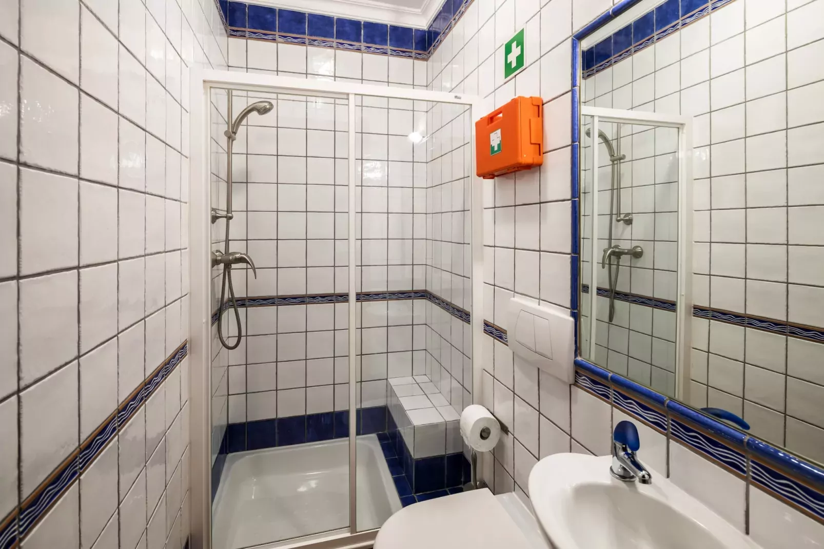 23 Terraços de Benagil (Casa Alvorada)-Badkamer