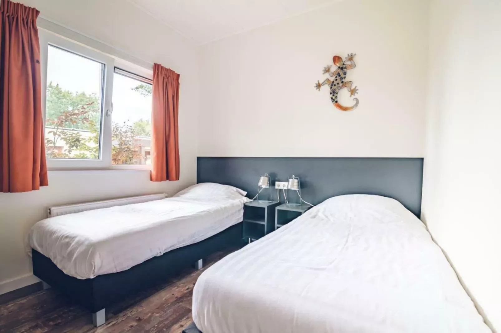 Holiday villa | 2 - 4 pers. | Pet allowed-Slaapkamer