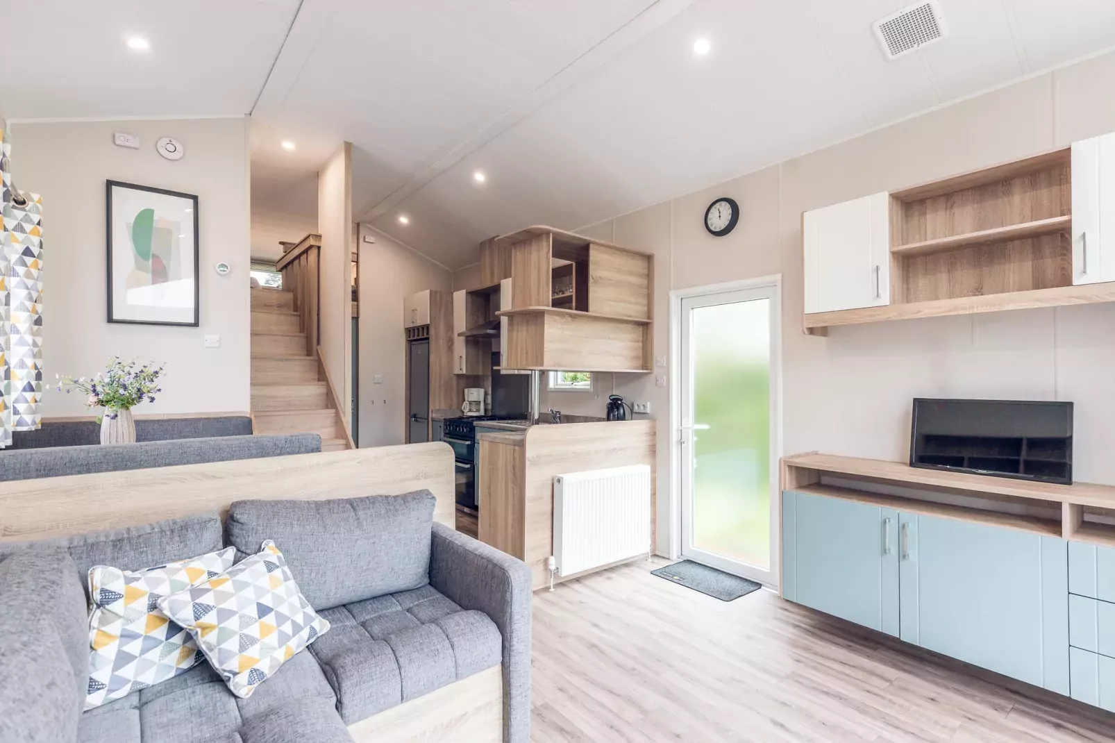 Tinyhouse 'Eekhoorn' | 2 - 4 pers.-Woonkamer