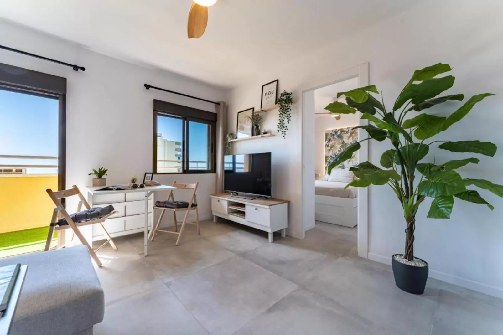 Apartamento con vistas al mar-Woonkamer