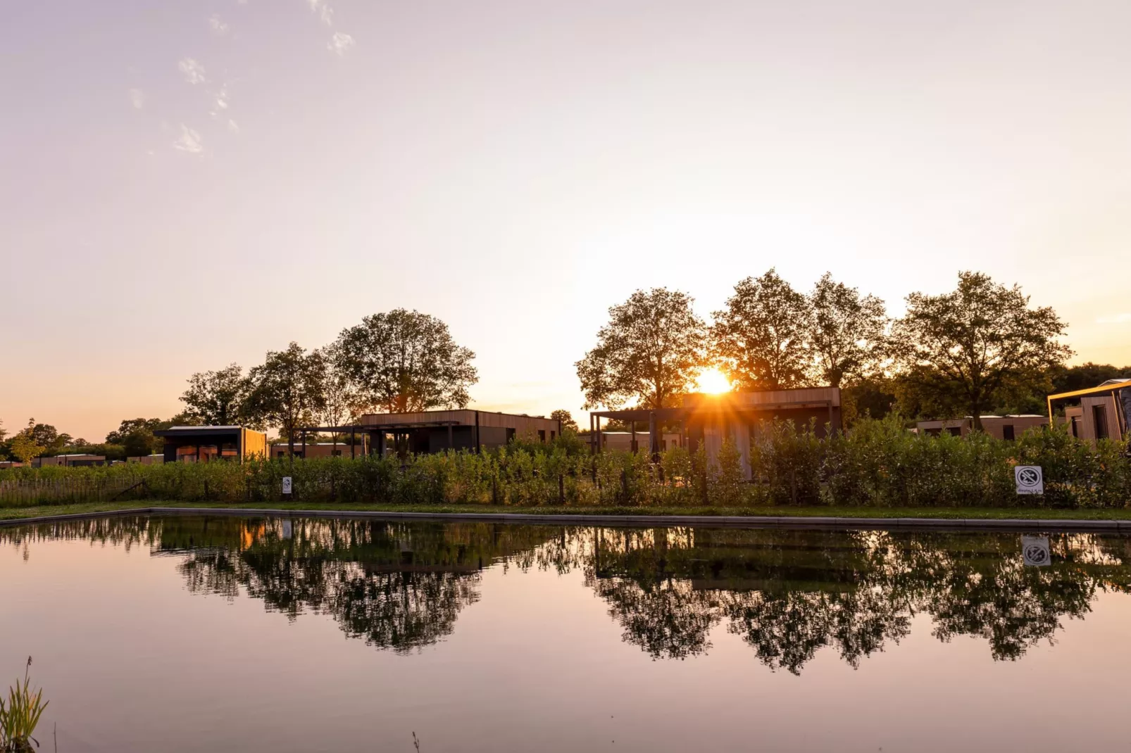 Waterlodge 6 Deluxe met sauna en hottub-Niet-getagd