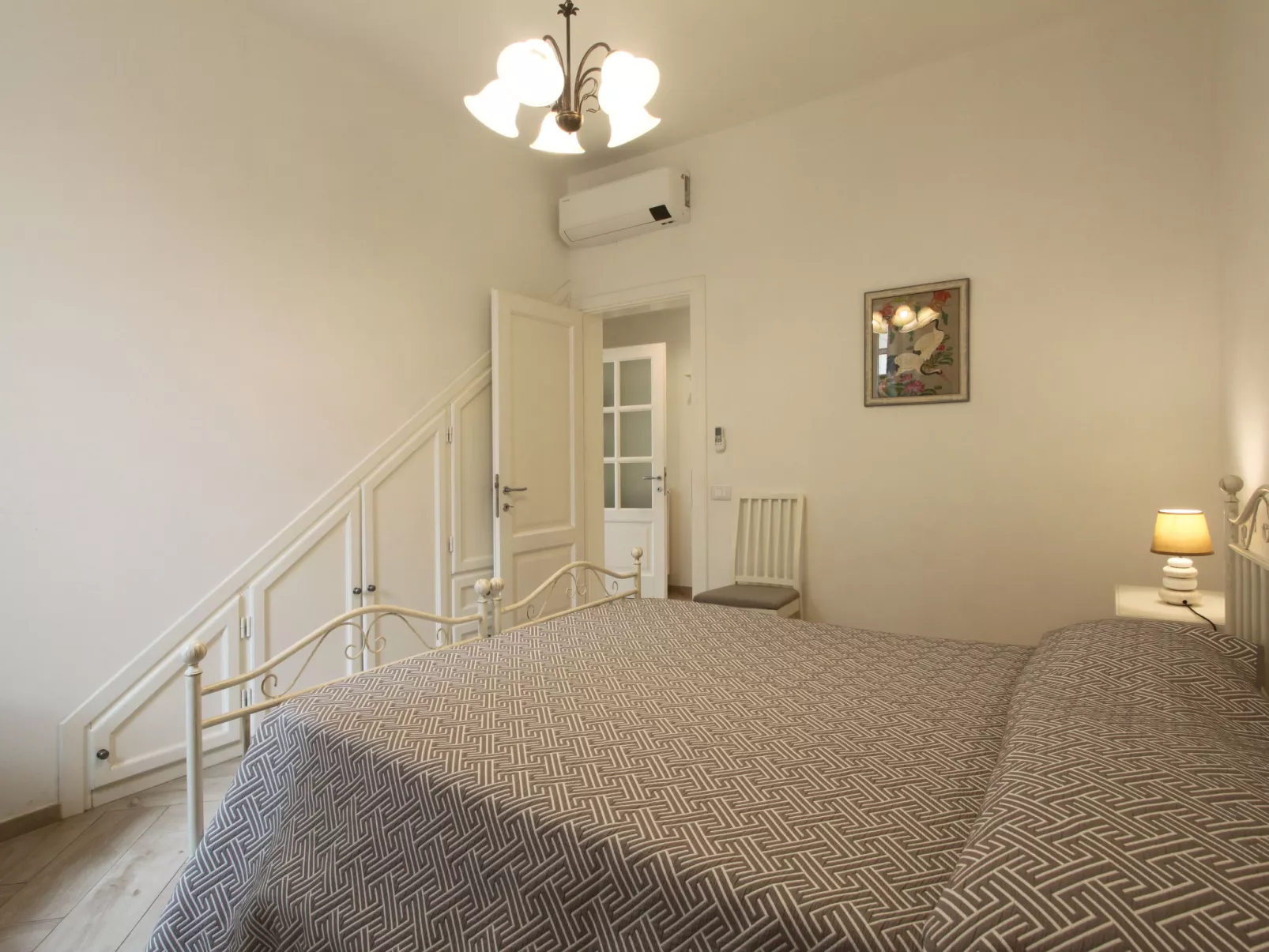 Villa Gabriele-Binnen