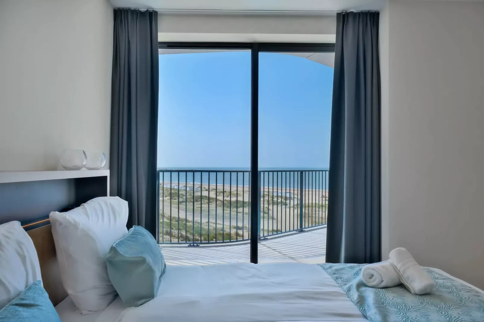 Breskens Apartments & Penthouses 4-Buitenkant zomer