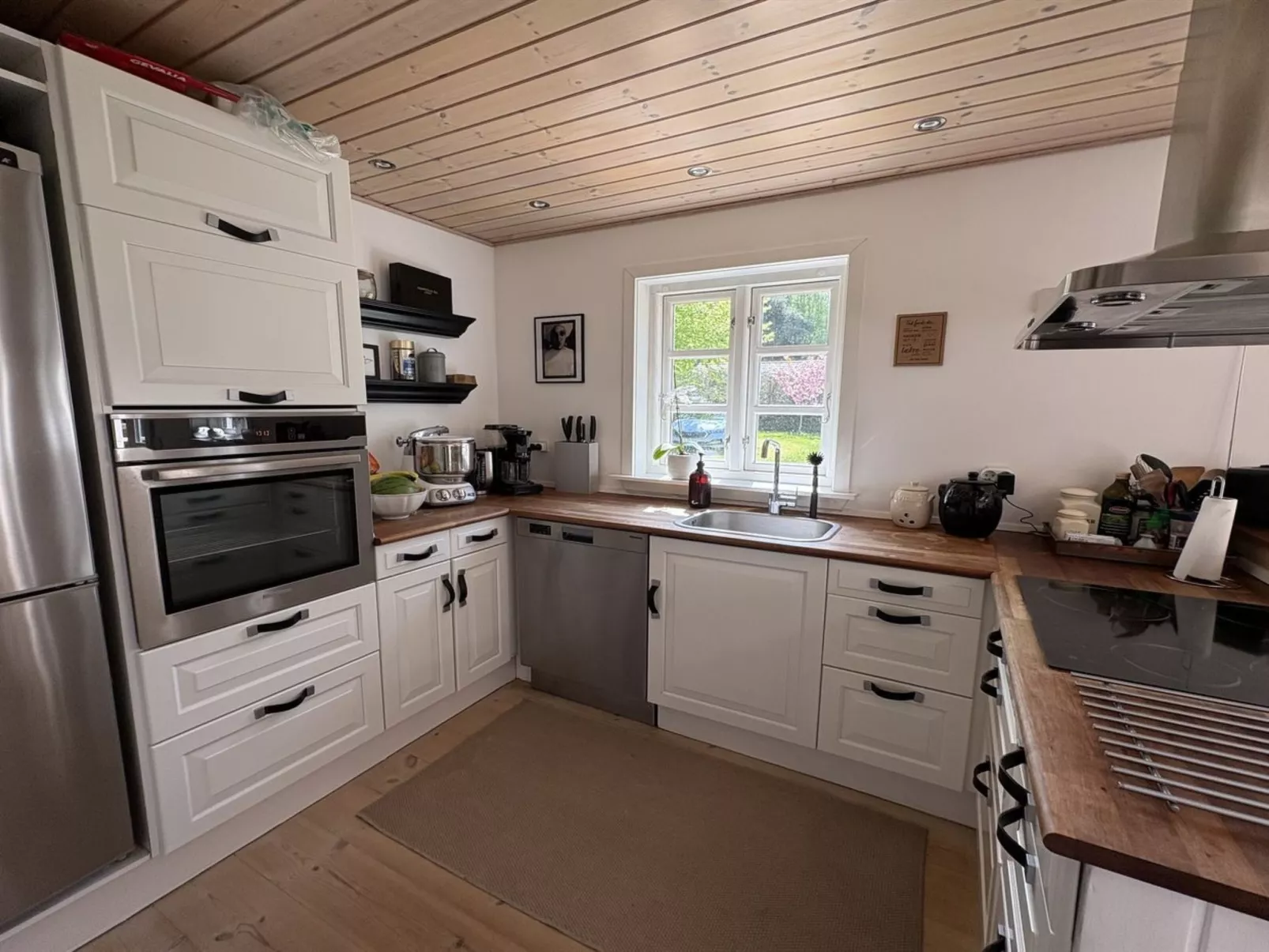 "Veljan" - 1.2km from the sea-Binnen