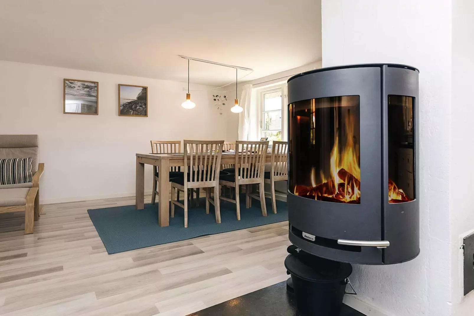 Idyllisch rietgedekt huisje-By Traum-Binnen