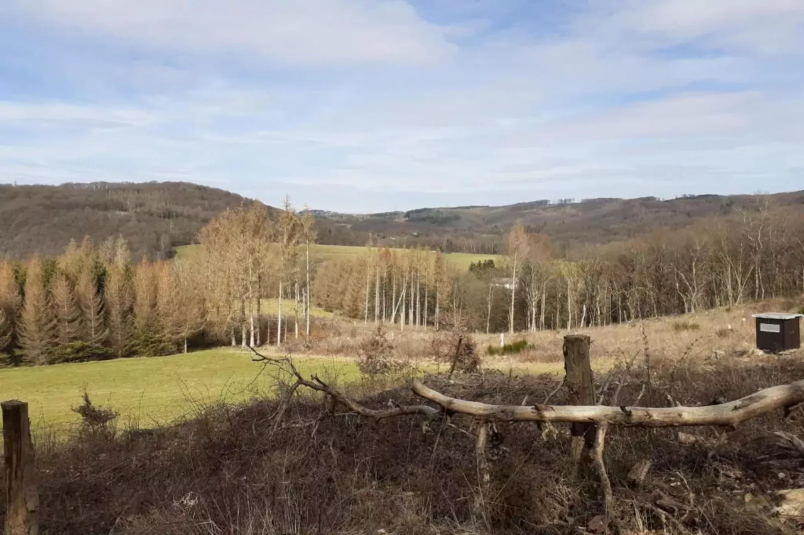 Im Westerwald-Gebieden zomer 20km