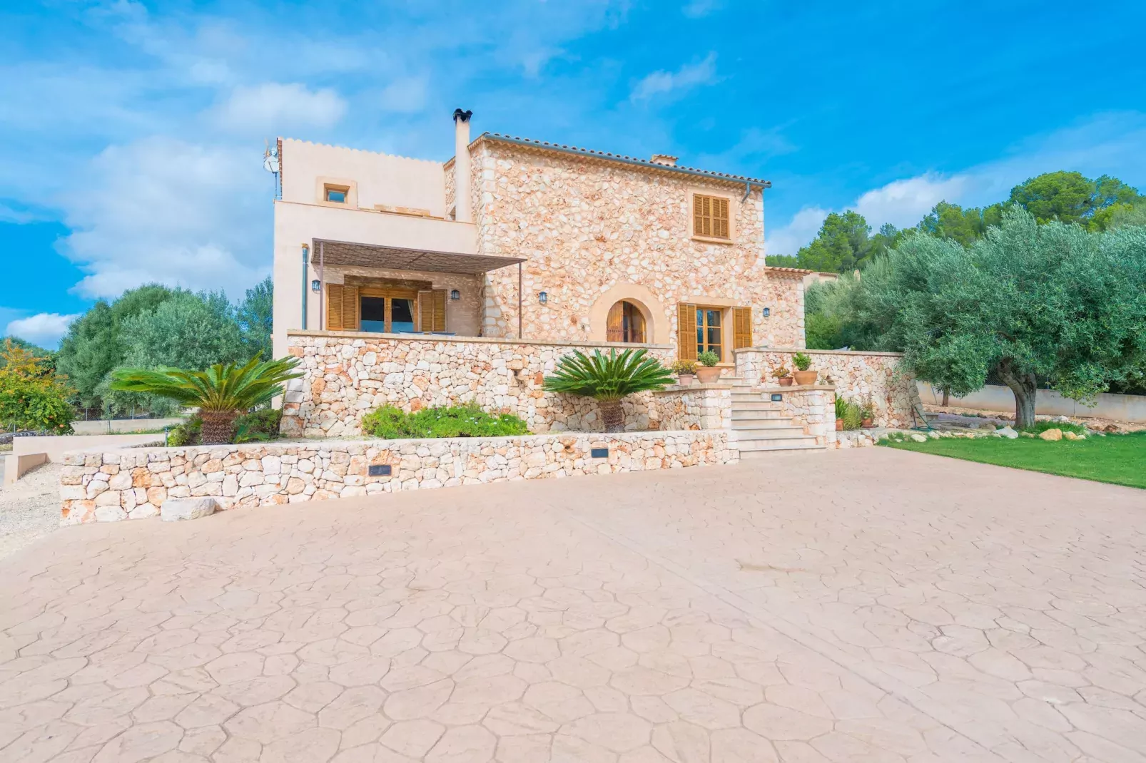 Casa Puig De Na Franquesa-Buitenkant zomer