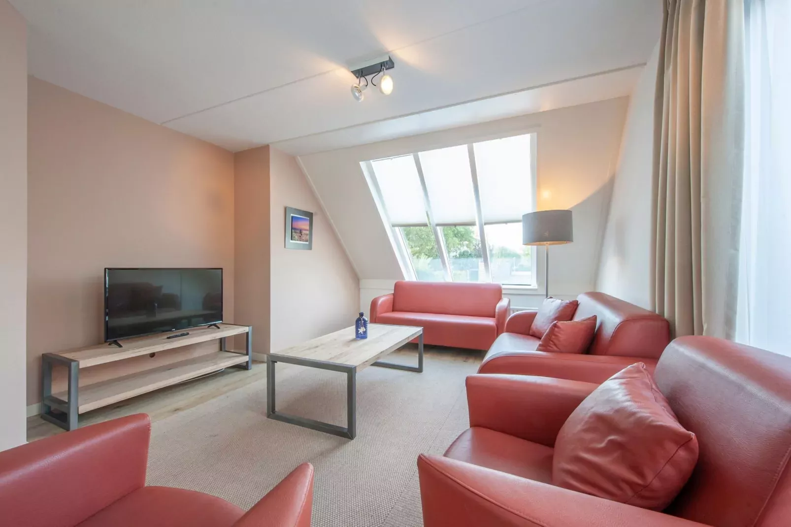 Vakantiepark Zeeland Village 4-Woonkamer