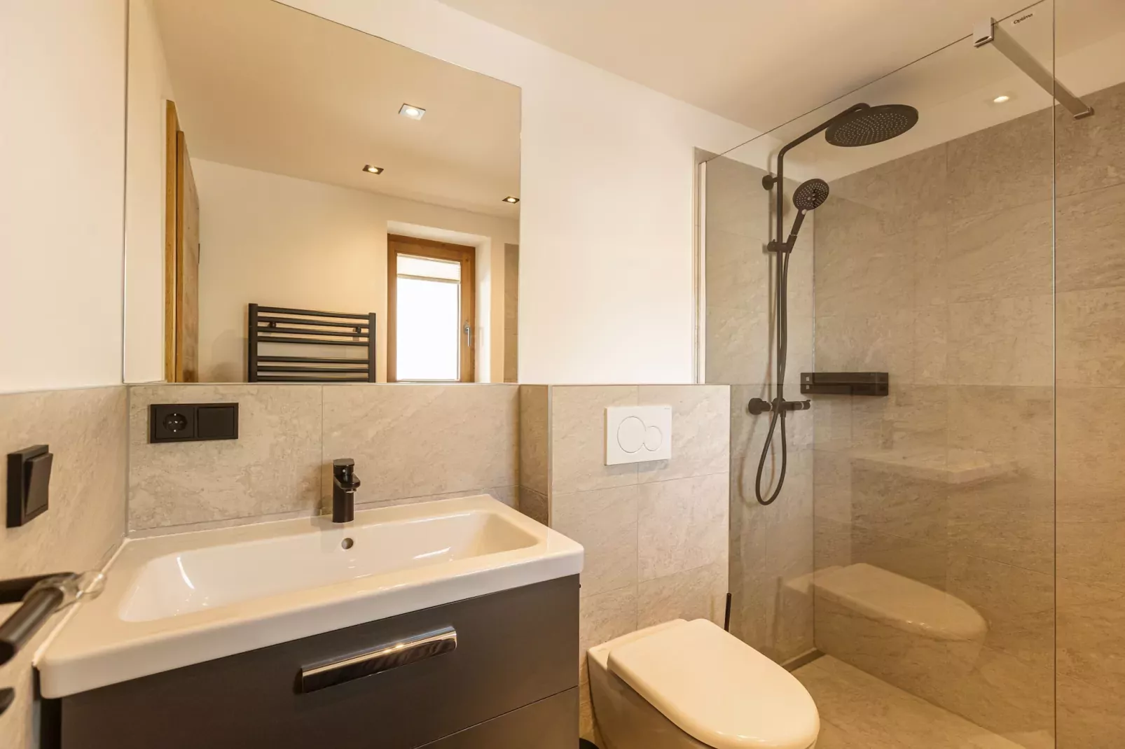 Zugspitz Suites Lermoos 3-Badkamer