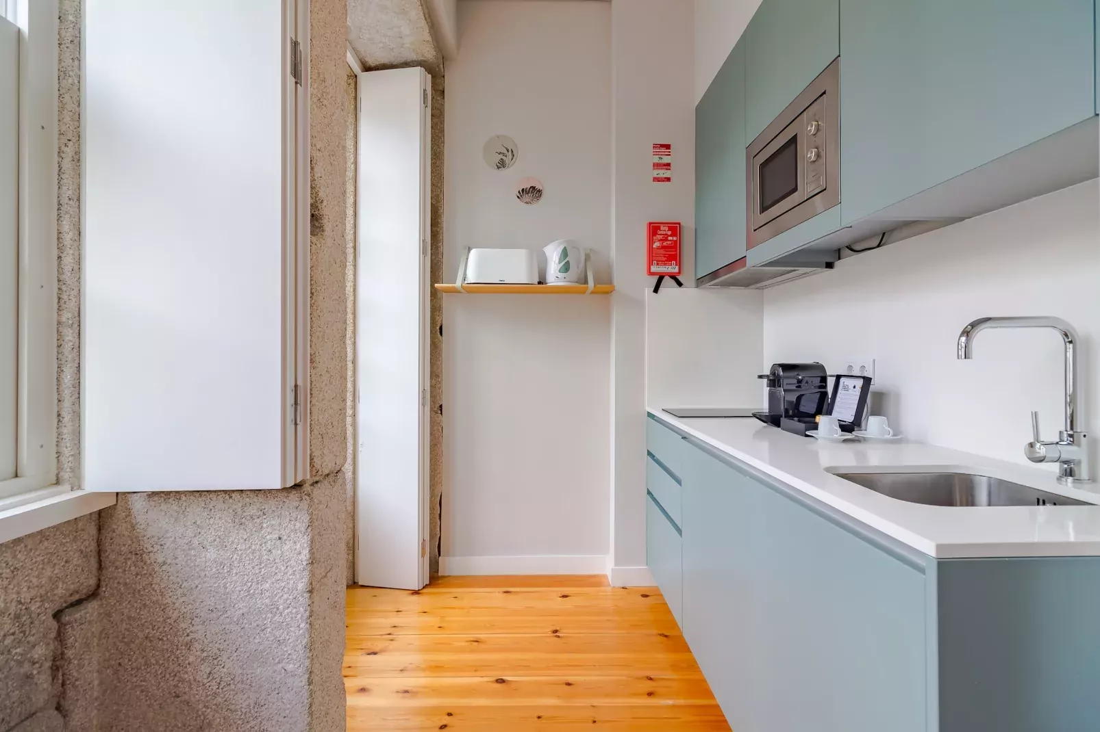 YOUROPO - City Center 4-Keuken